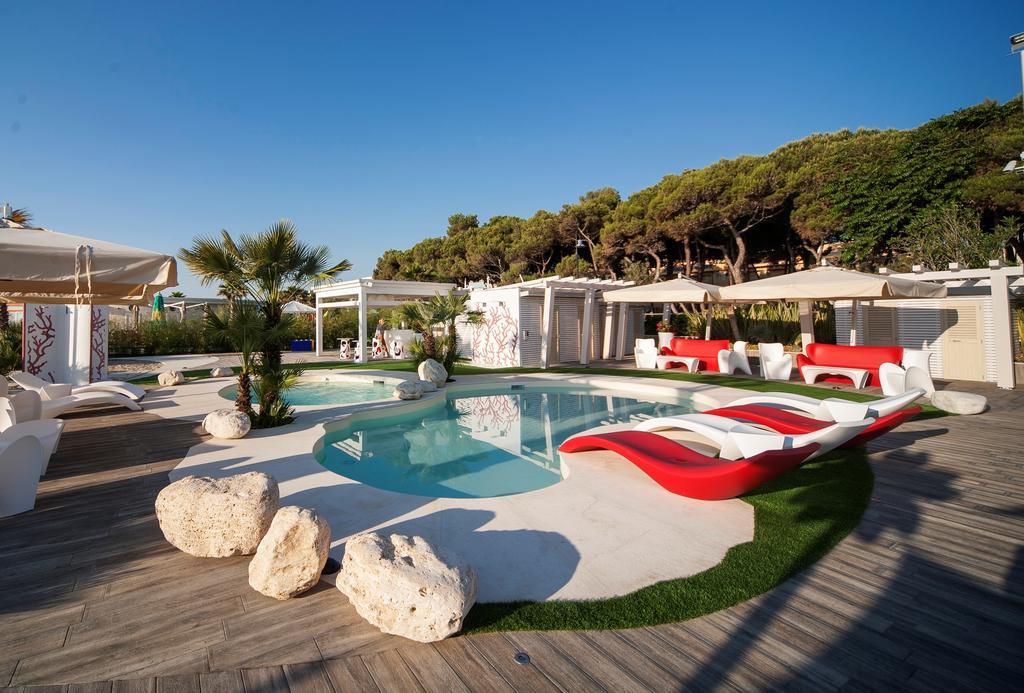 Hotel Doge Alba Adriatica Dış mekan fotoğraf