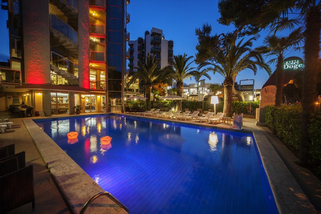 Hotel Doge Alba Adriatica Dış mekan fotoğraf