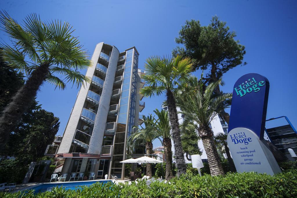 Hotel Doge Alba Adriatica Dış mekan fotoğraf