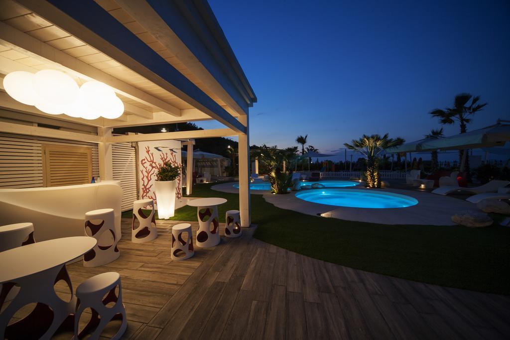 Hotel Doge Alba Adriatica Dış mekan fotoğraf