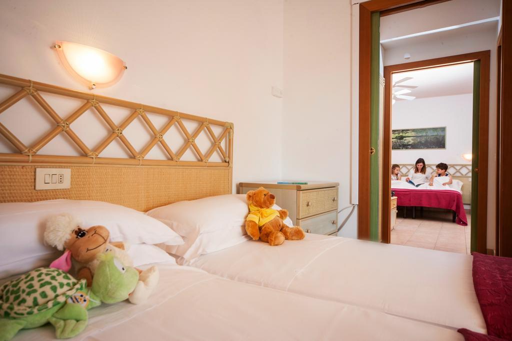 Hotel Doge Alba Adriatica Oda fotoğraf