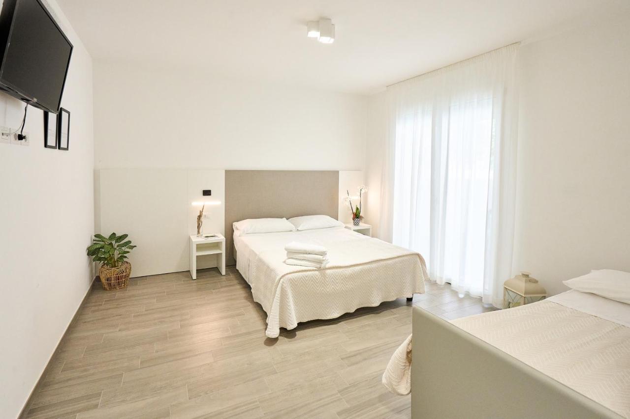 Hotel Doge Alba Adriatica Dış mekan fotoğraf