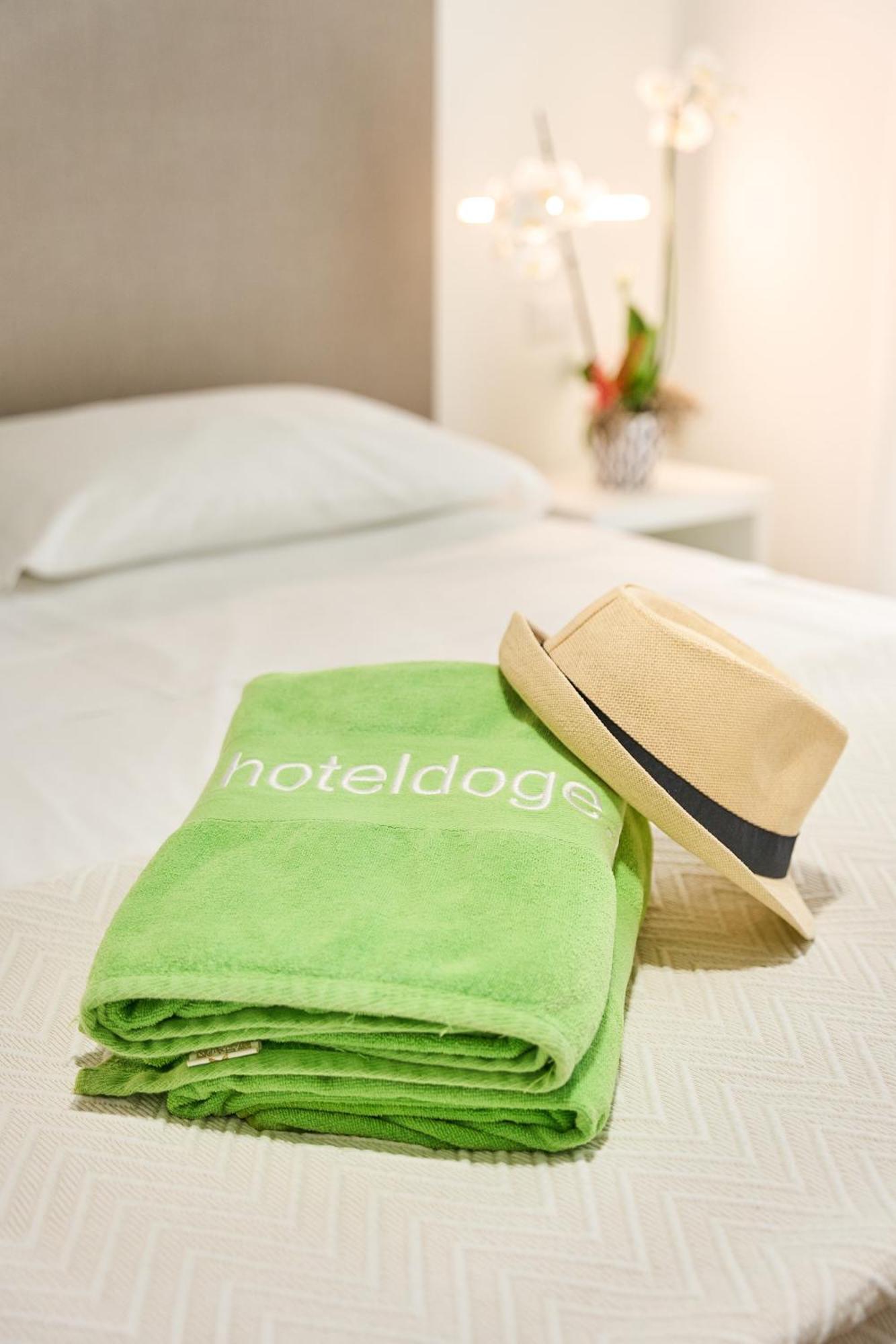 Hotel Doge Alba Adriatica Dış mekan fotoğraf