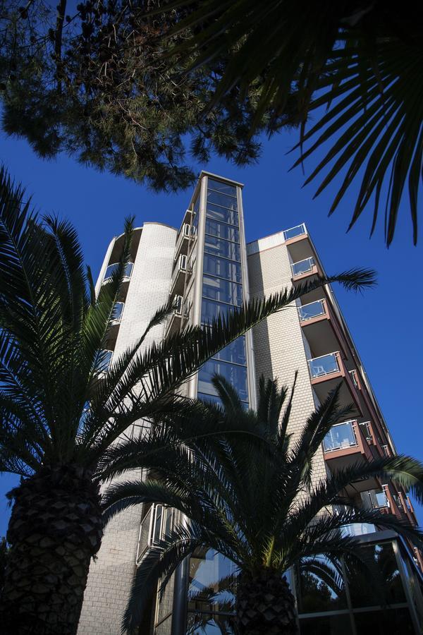 Hotel Doge Alba Adriatica Dış mekan fotoğraf